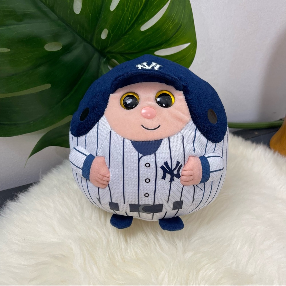 TY MLB Beanie Ballz - NEW YORK YANKEES Stuff Toy